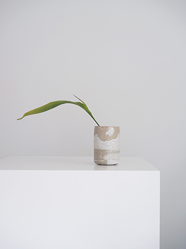フランス 陶器製フラワーベース 花器 Modern Ceramic Vase　from France